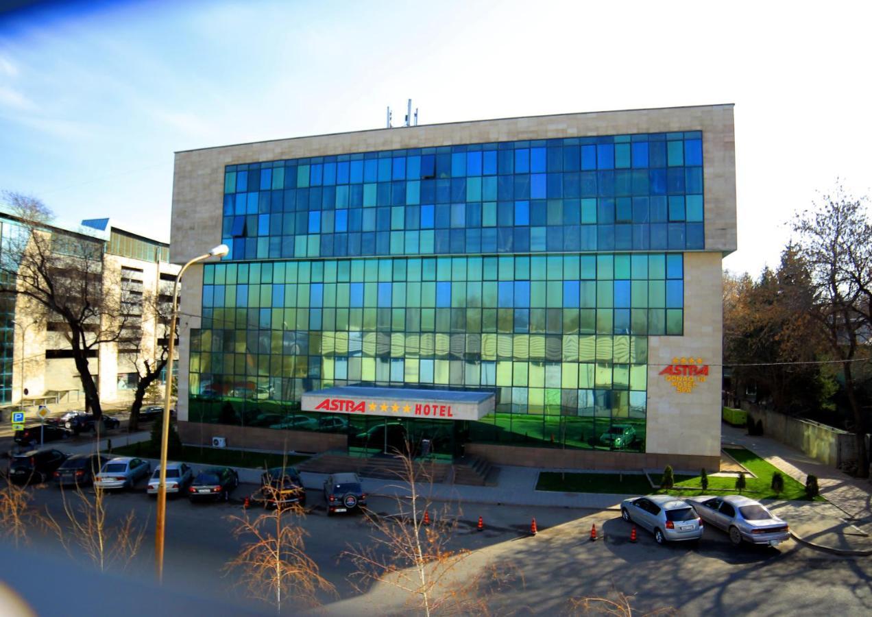 Astra Hotel Almaty Eksteriør bilde