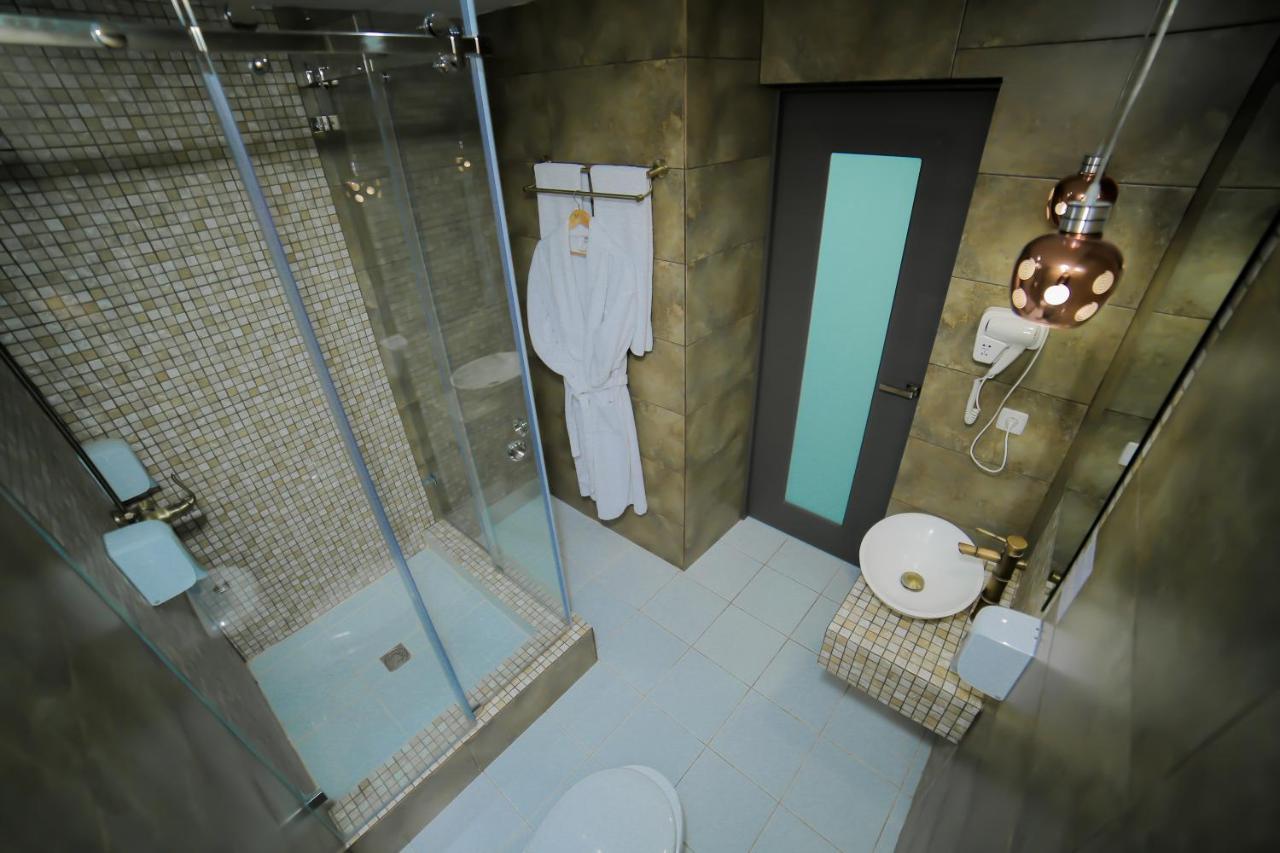 Astra Hotel Almaty Eksteriør bilde
