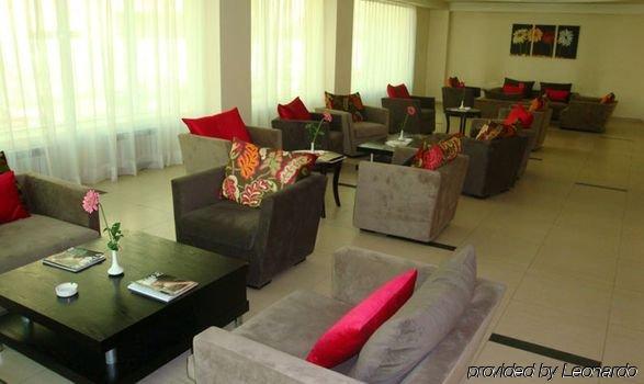 Astra Hotel Almaty Eksteriør bilde